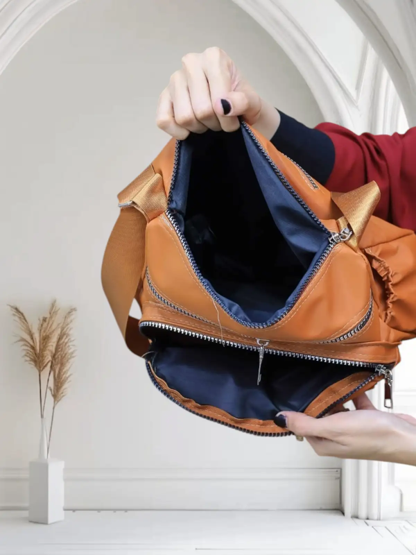 شنطة Kipling كروس ووتربروف