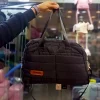 شنطة بامب وتربروف اتنين جيب فى الوش